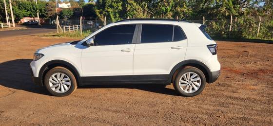 VOLKSWAGEN T-CROSS 1.0 200 TSI TOTAL FLEX AUTOMÁTICO
